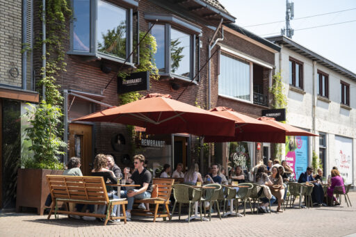Gezellig terrassen in de binnenstad van Apeldoorn