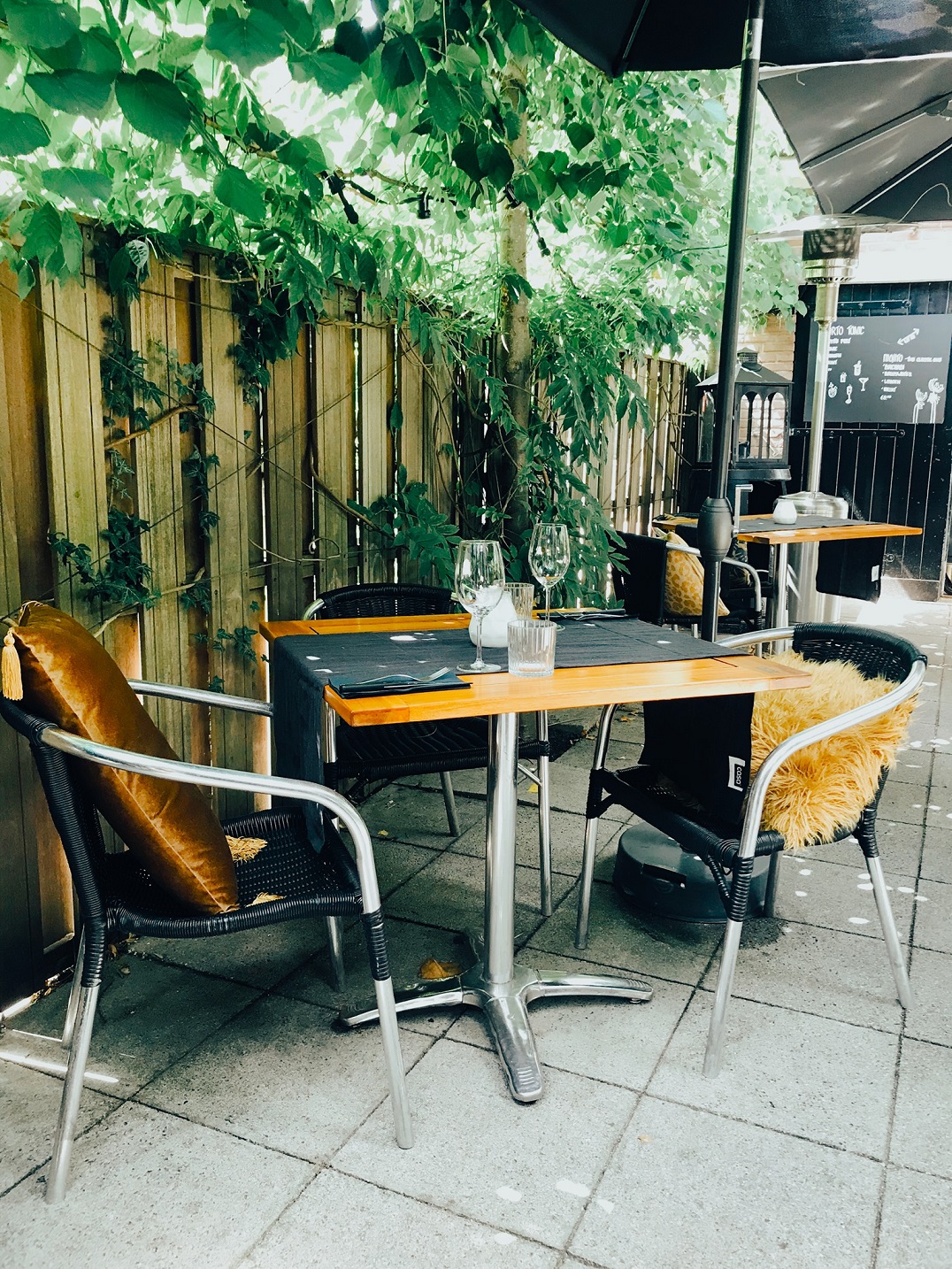 Binnentuin van Martins Brasserie in Apeldoorn